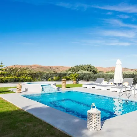 Evangelos Villas, Lavish Touch, By Thinkvilla Angeliana  Exterior photo