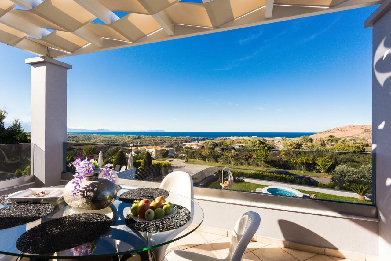 Evangelos Villas, Lavish Touch, By Thinkvilla Vila Angeliana (Crete)