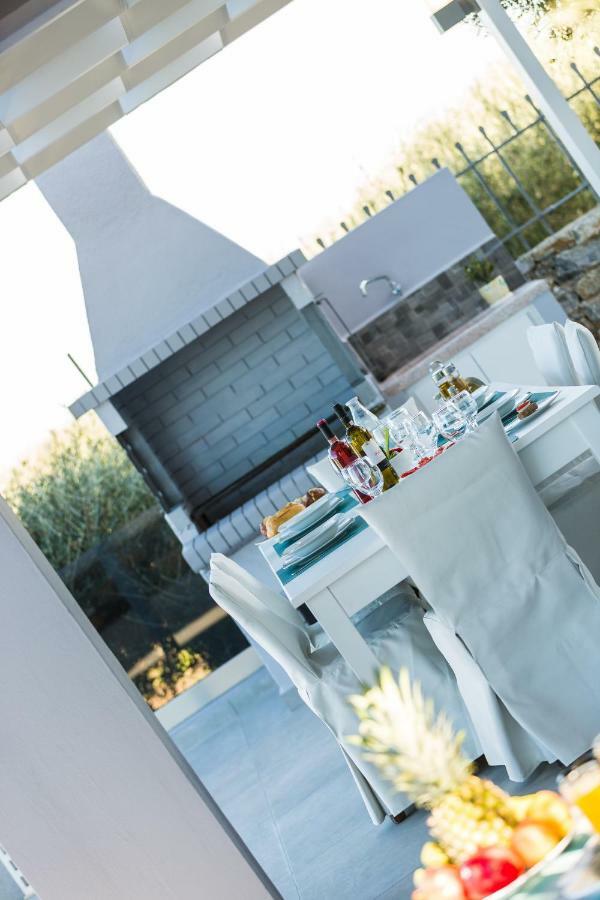 Evangelos Villas, Lavish Touch, By Thinkvilla * Angeliana (Crete)