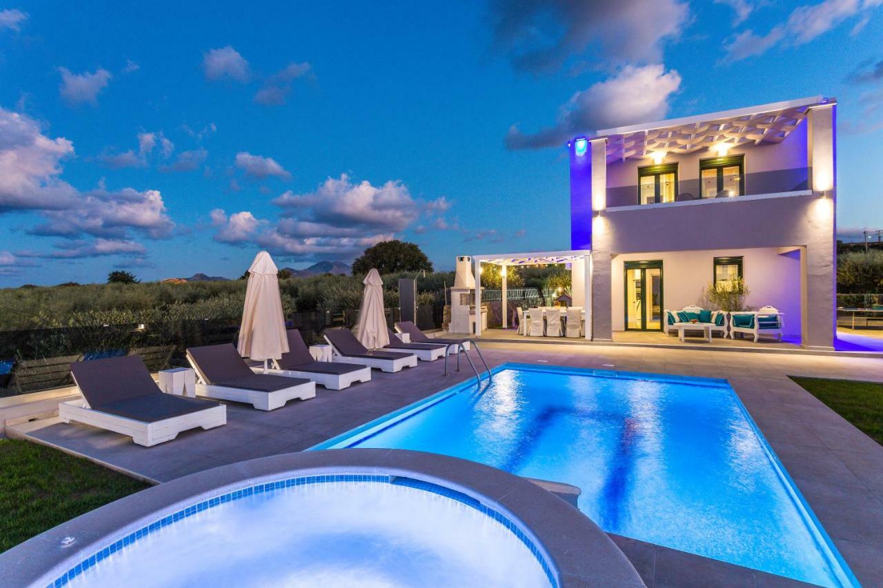 Evangelos Villas, Lavish Touch, By Thinkvilla Villa Angeliana (Crete)